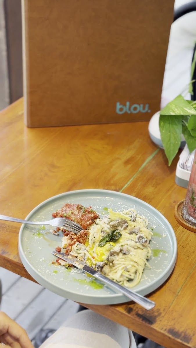 Blou Cafe Canggu - 2