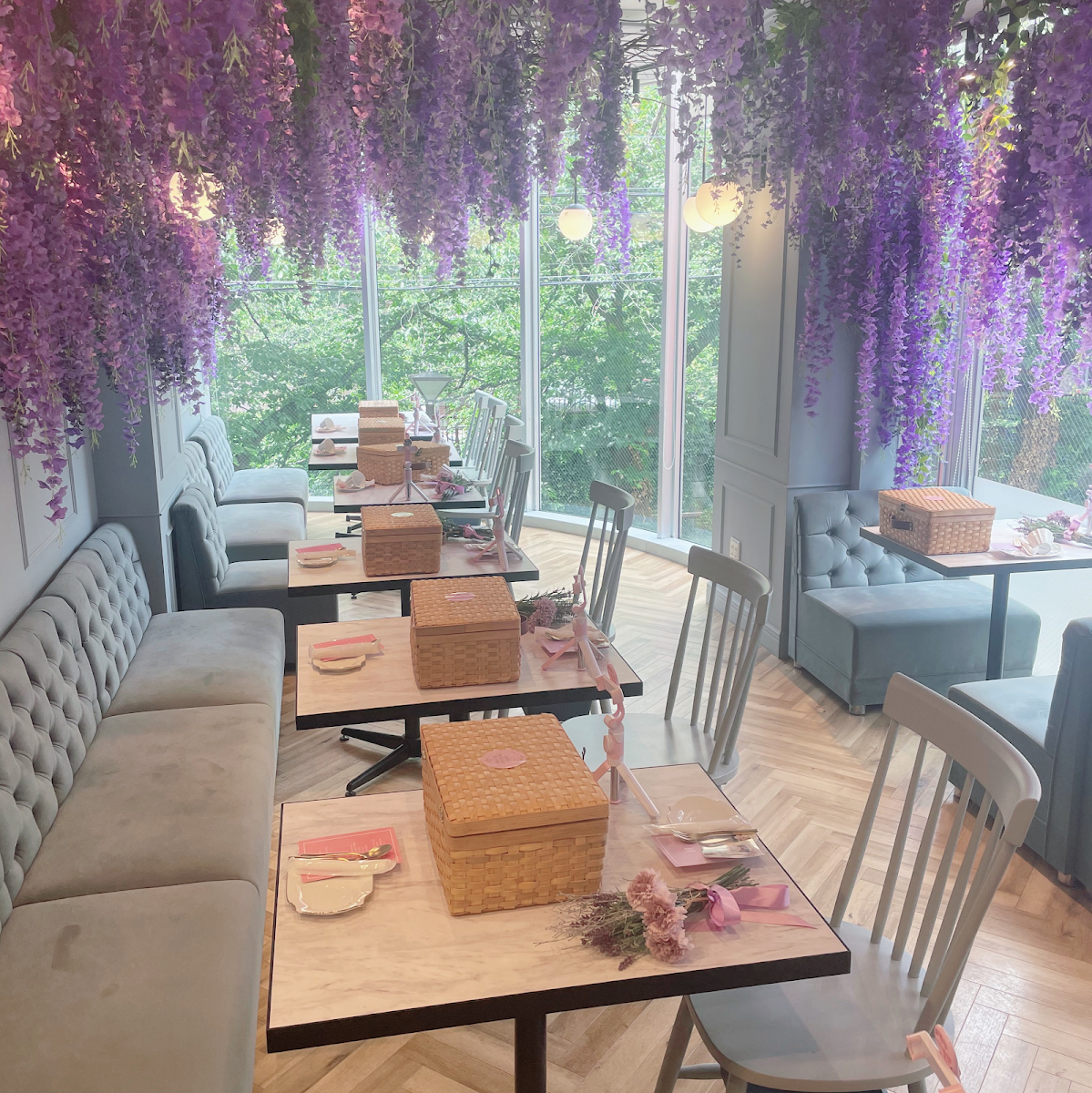 HAUTE COUTURE・CAFE