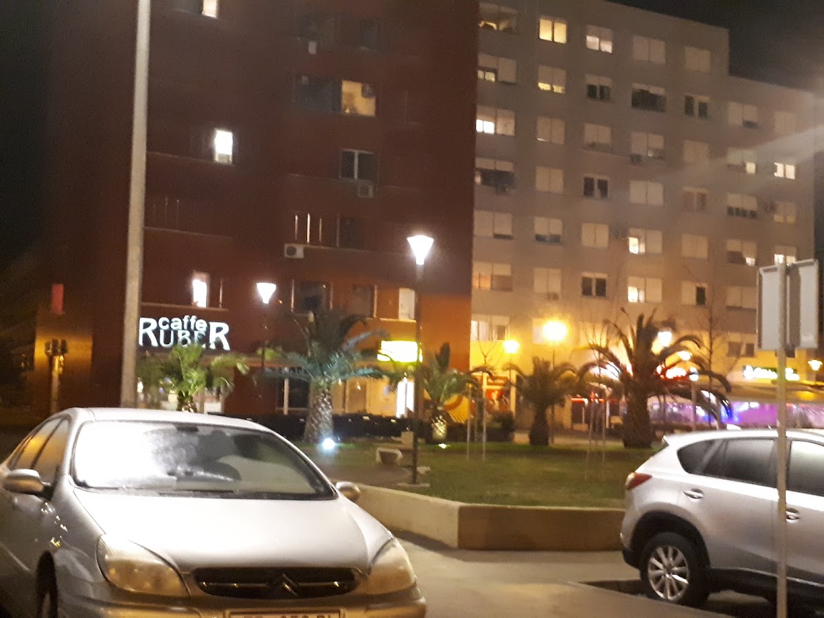 Cafe Bar Ruber - 4