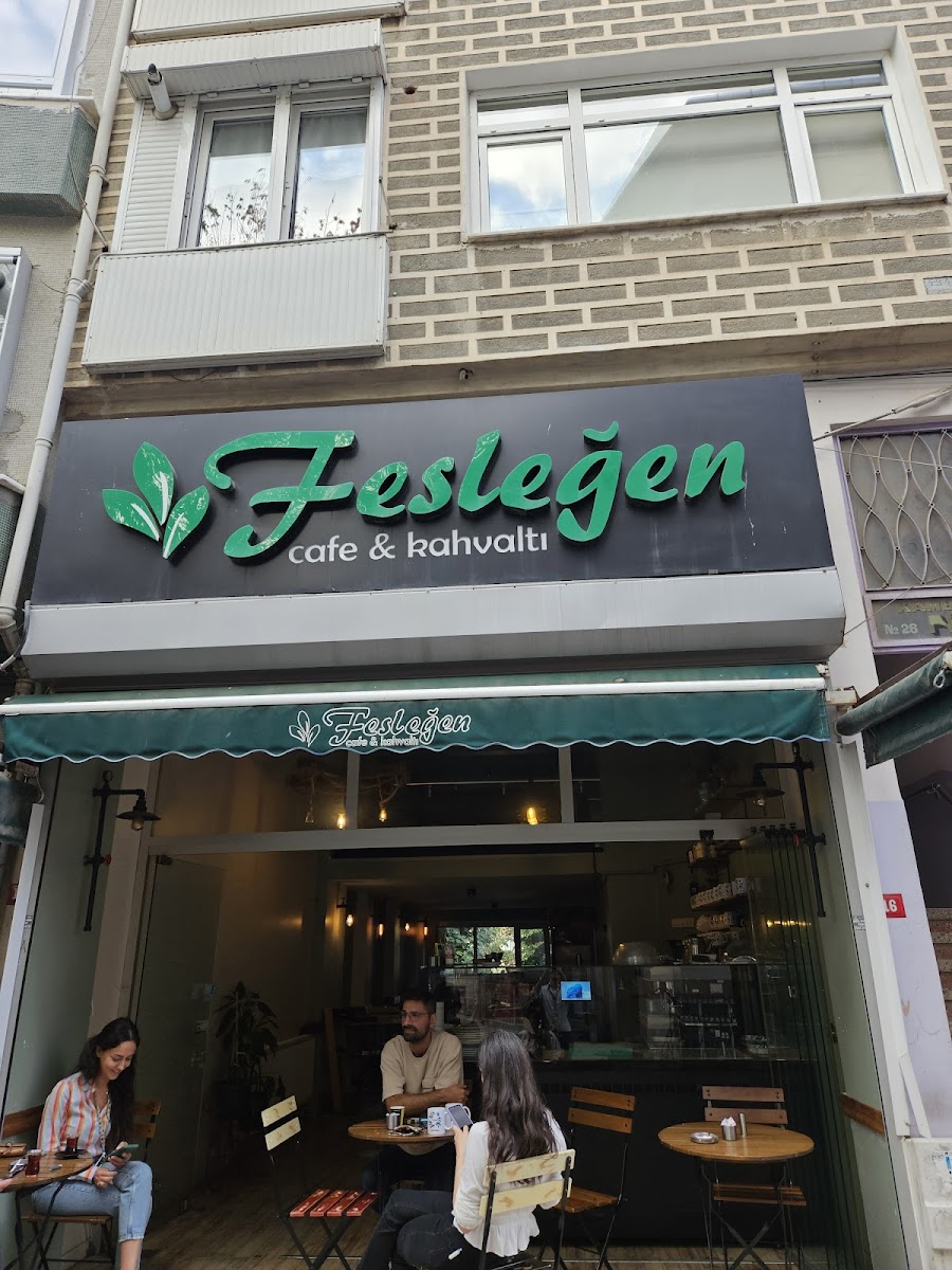 Fesleğen Cafe & Kahvaltı
