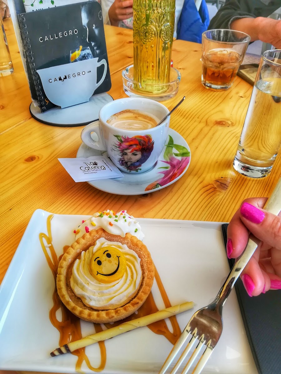 Callegro Café Bar - 9
