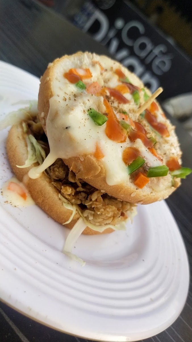 Cafe`Divan & Restaurant - 8