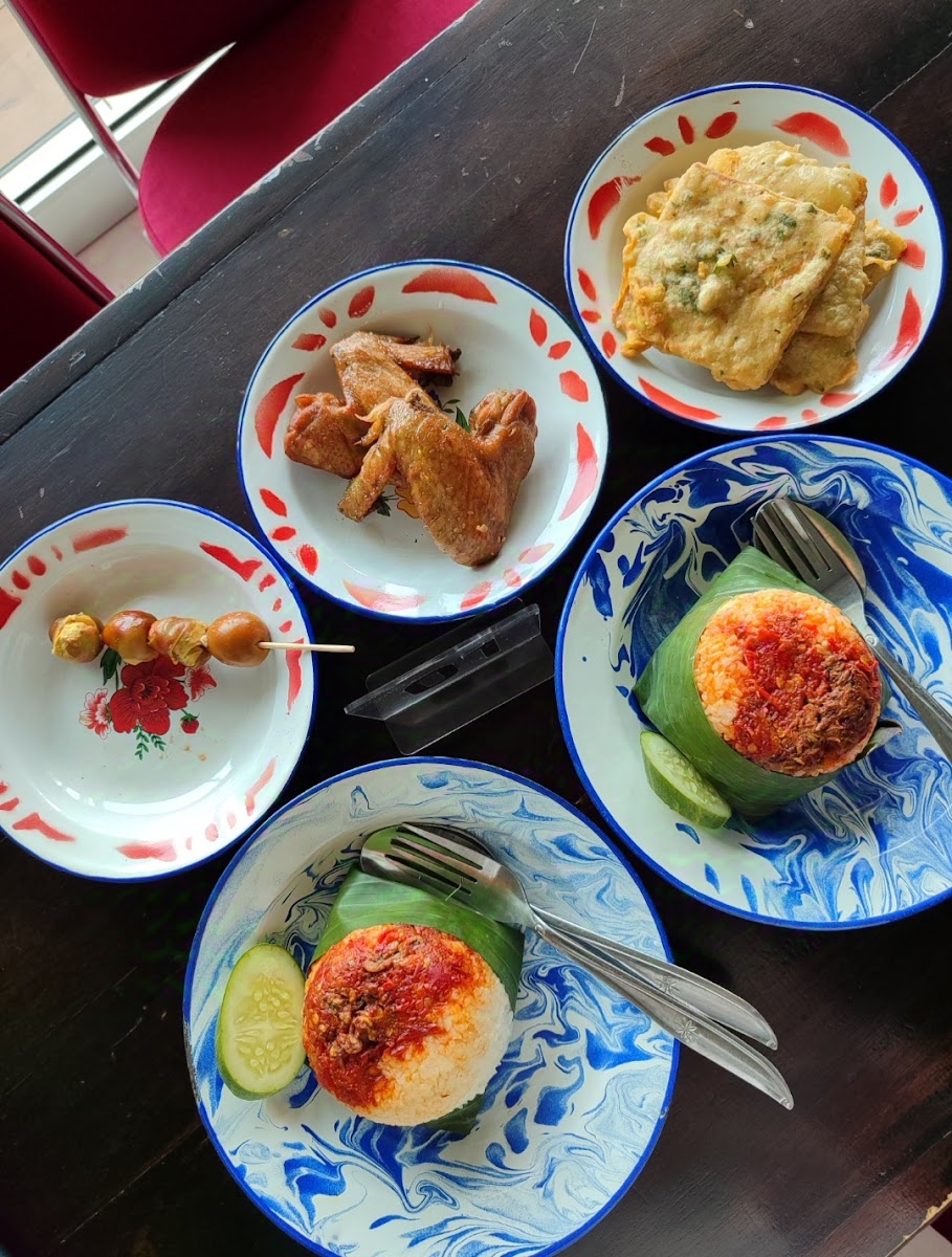 Cafe and Resto Mr. Jo Magelang - 5