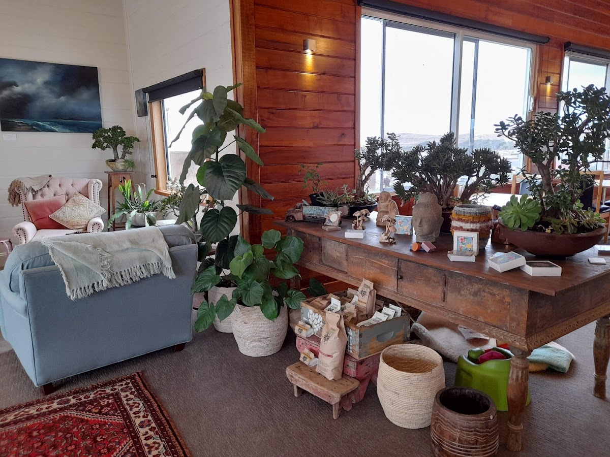 Marleys @ Sticks and Stones Shells and Bones