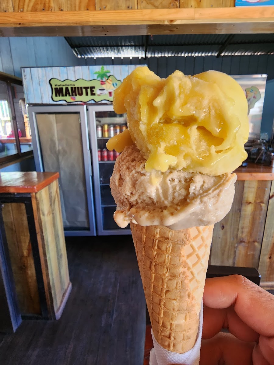 Mahute Ice Cream and Cafeteria - 3