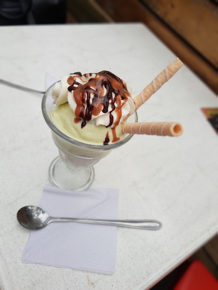 Mahute Ice Cream and Cafeteria - 6