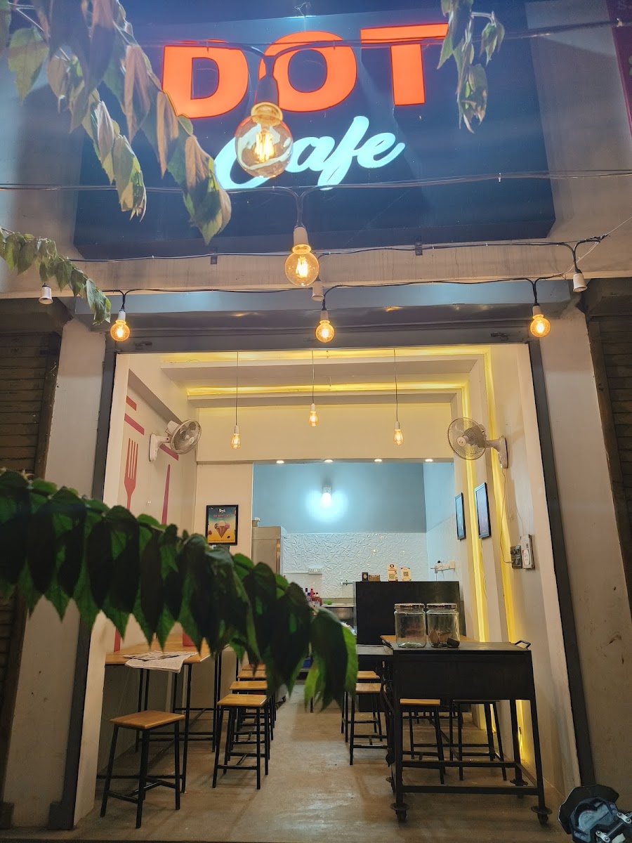 Dot Cafe