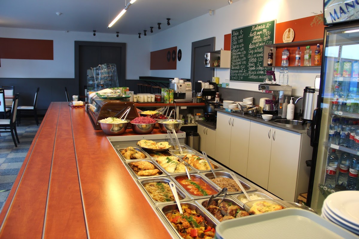 Bulduru Dārzkopības vidusskolas ēdnīca 'Maija'