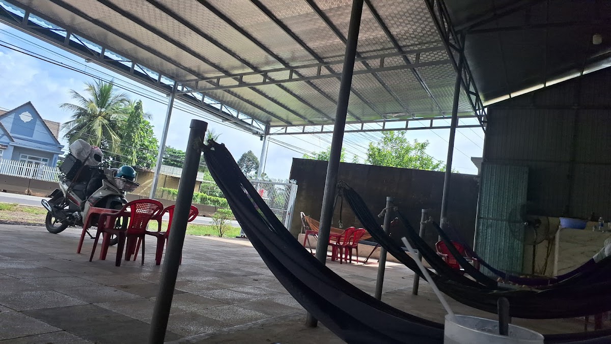 Cafe Võng Thúy Diễm