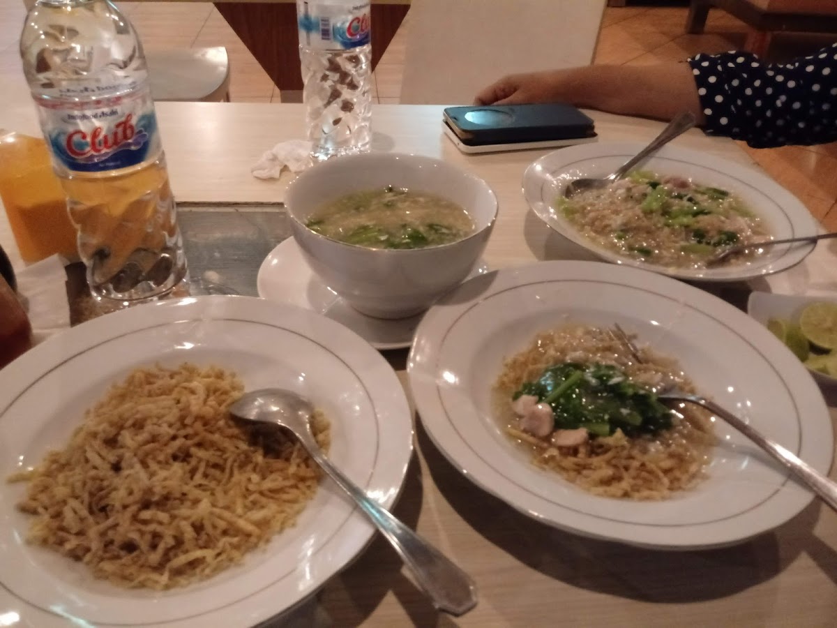 New Seaweed Cafe & Resto - 8