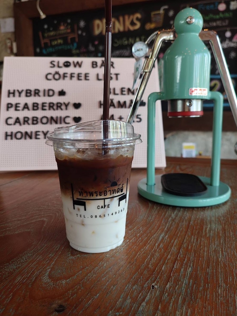 Tha Phra Athit Cafe - 3