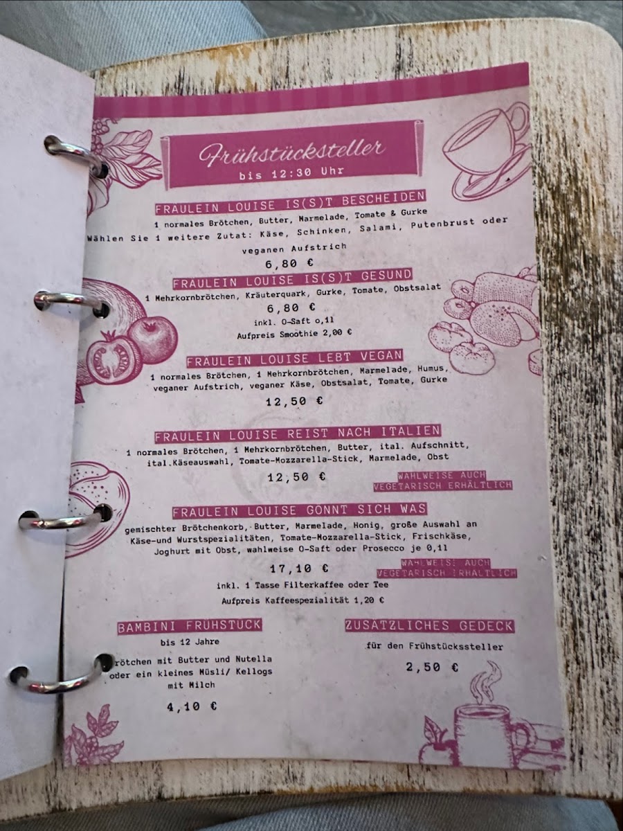Cafe Fraulein Louise - 9