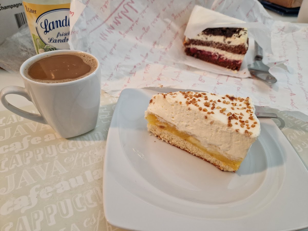 Cafe Fraulein Louise - 10