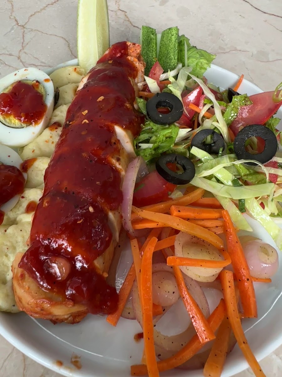 Sweetopia Cafe & Eatery - 2