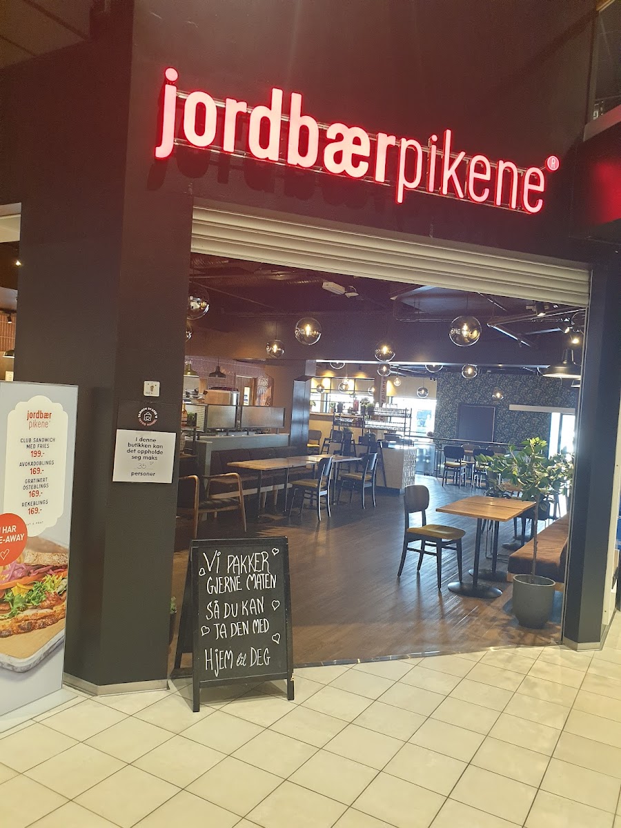 Jordbærpikene Roseby