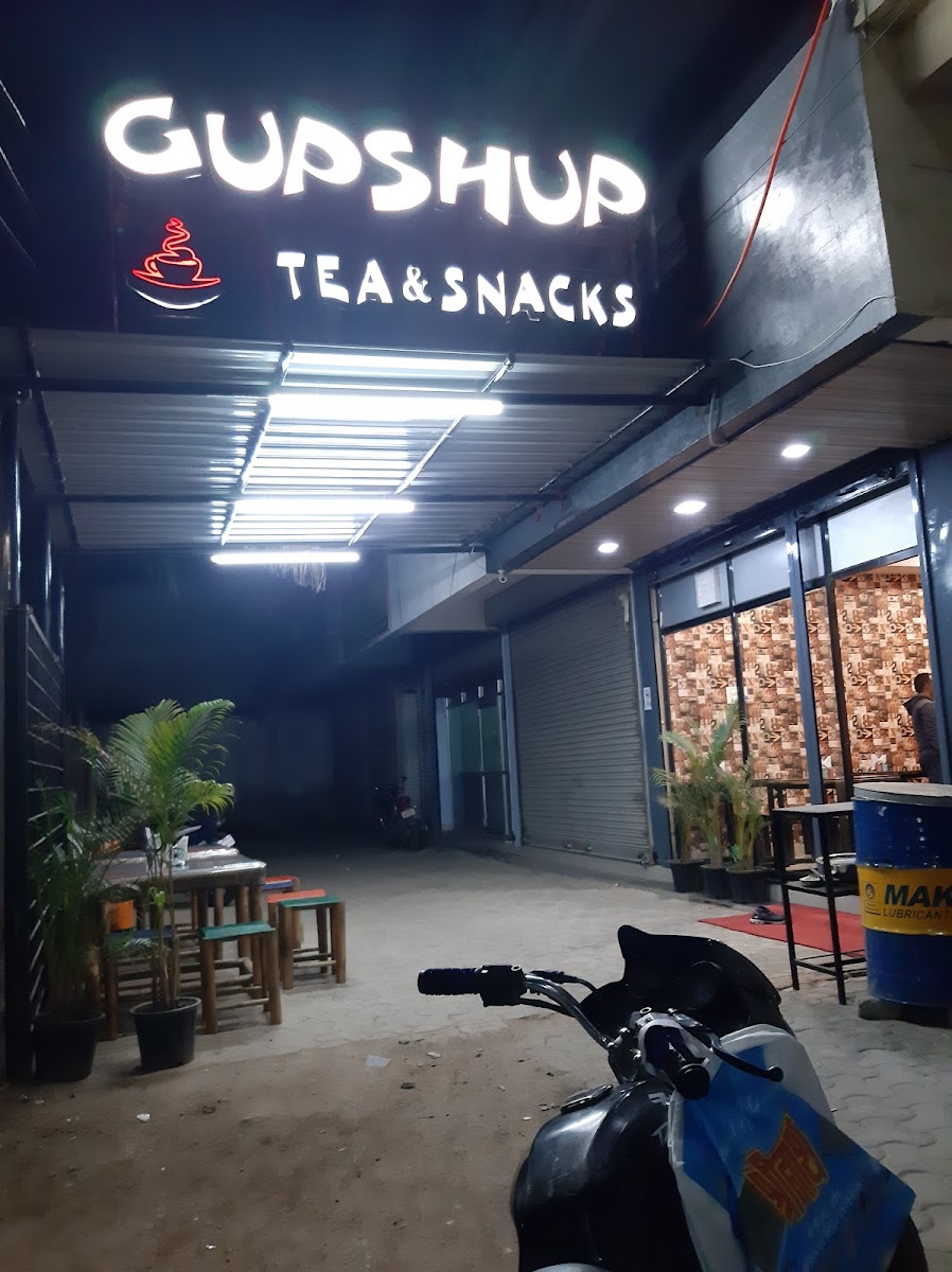 Gupshup tea and snacks