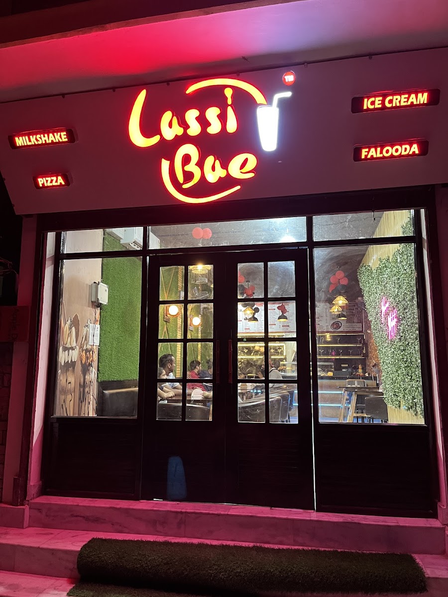 Lassi Bae Cafe