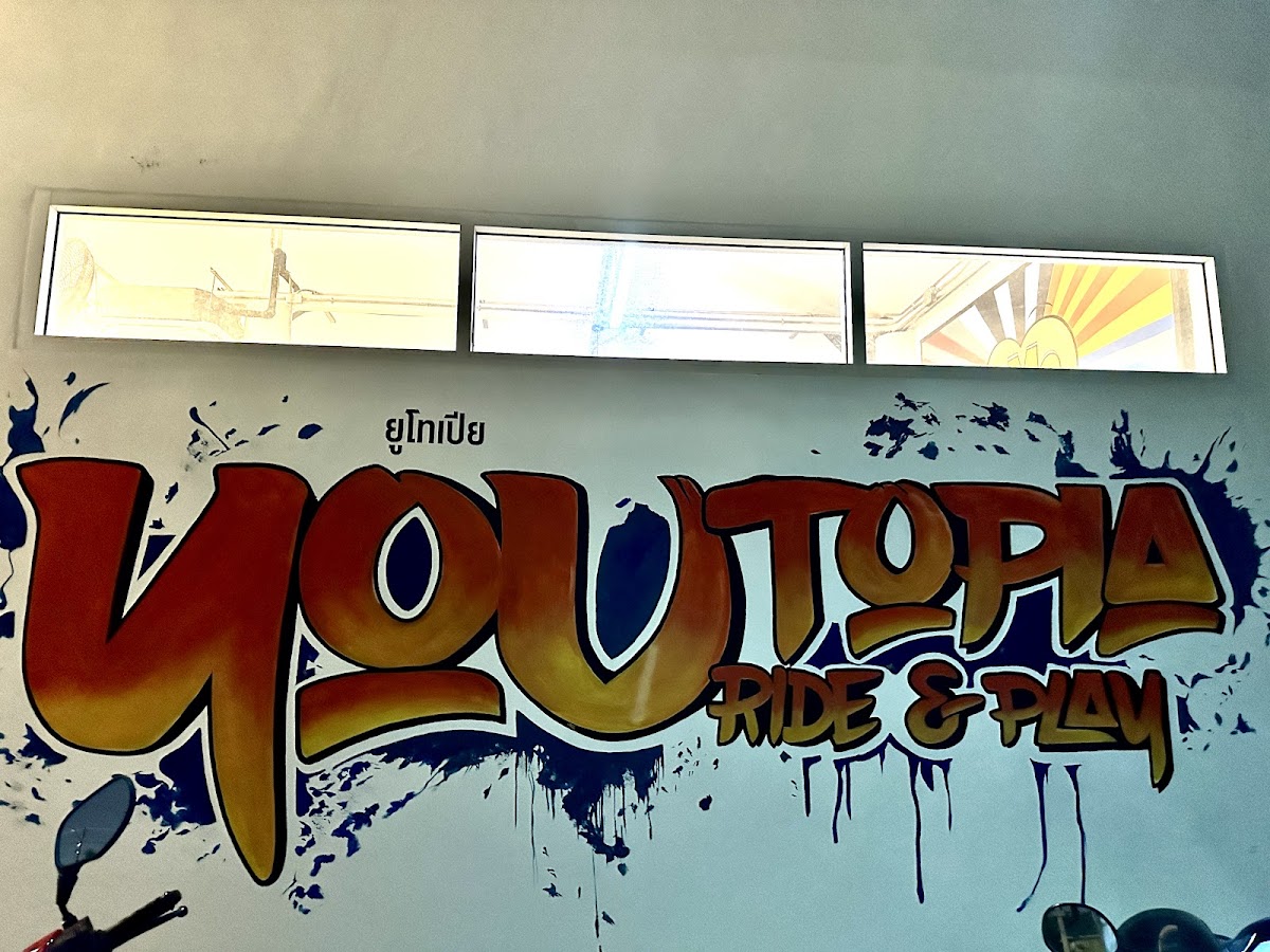 Youtopia Cafe - 4