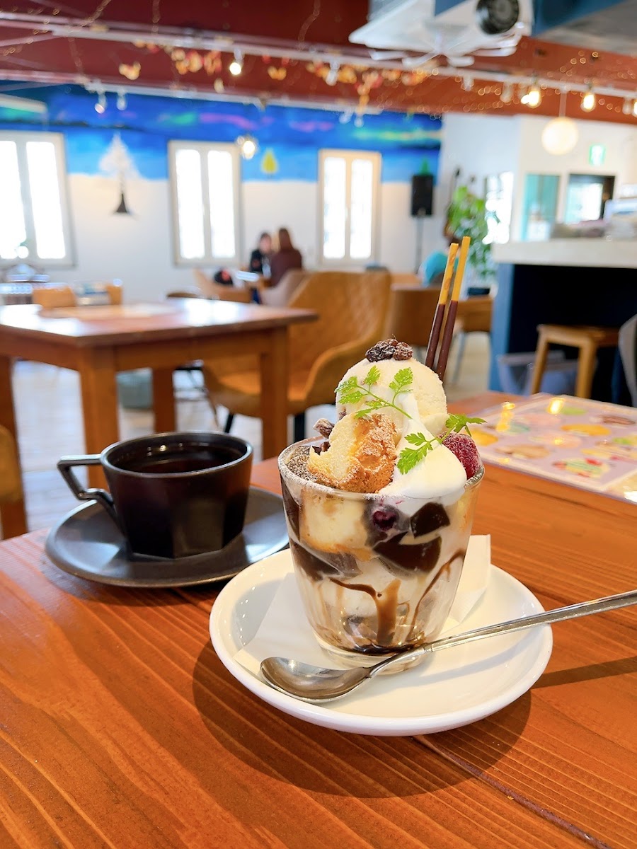 musica hall cafe - 2