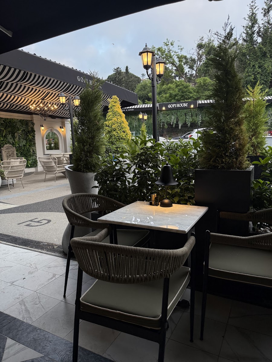 GOFI HOUSE Coffee House & Eatery