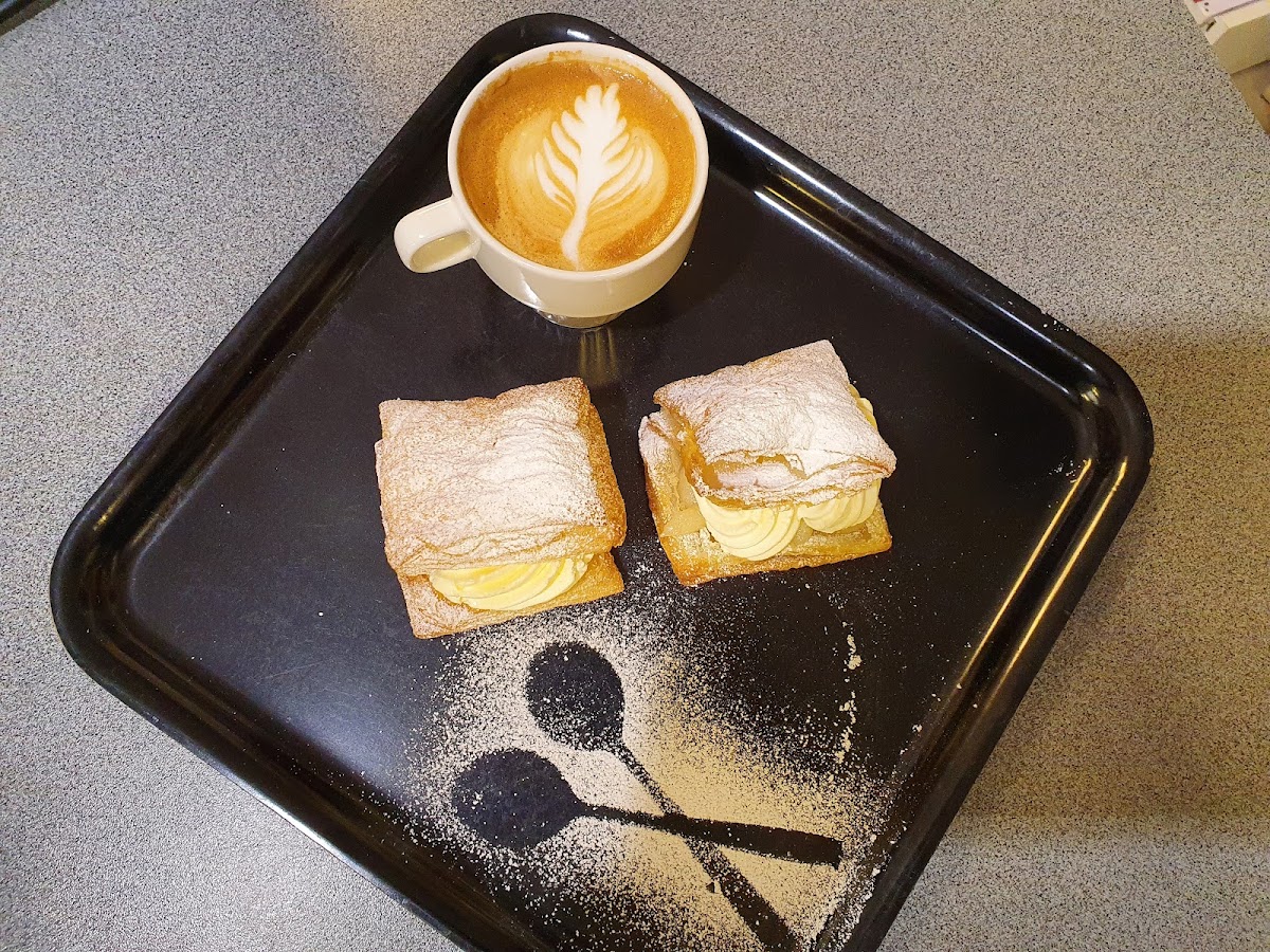 Bistro Express East - 9