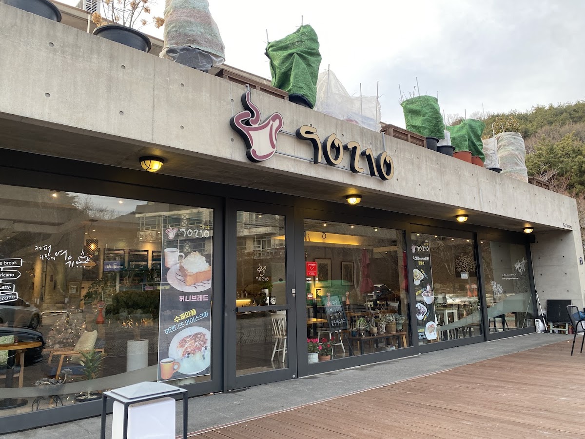 구공이일공(90210)