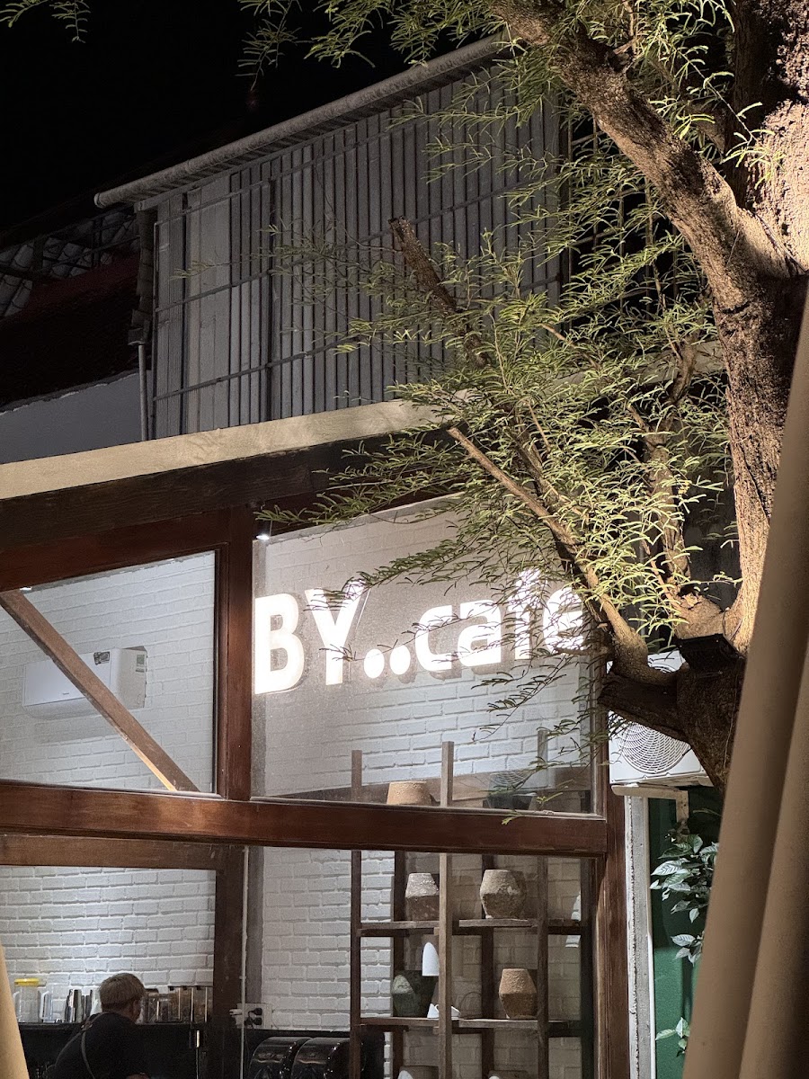 BY..cafe