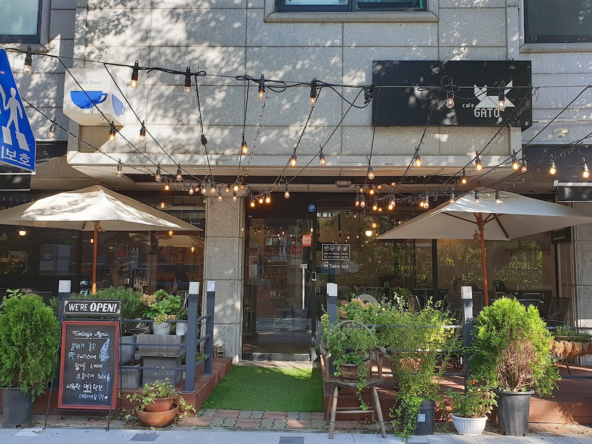 에쁜 카페 가토 cafe GATO