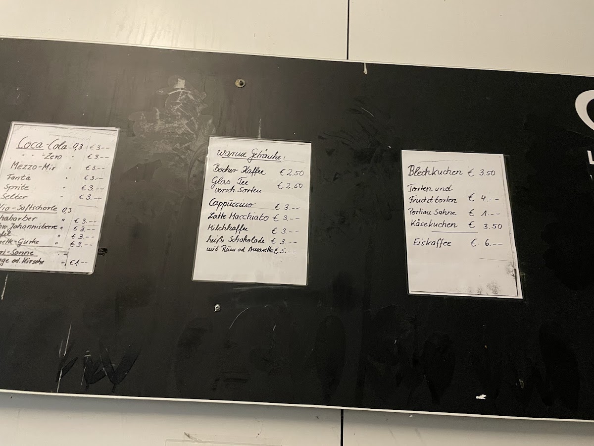 Café am Segelflugplatz Boberg - 1