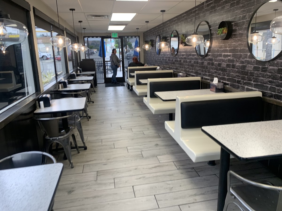 Gus Jr -NOW OPEN