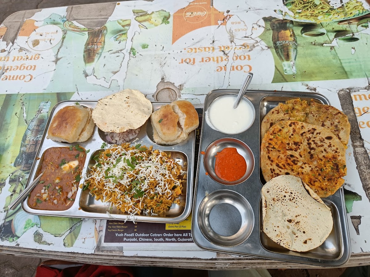 Yash Food Point & Cafe - 6