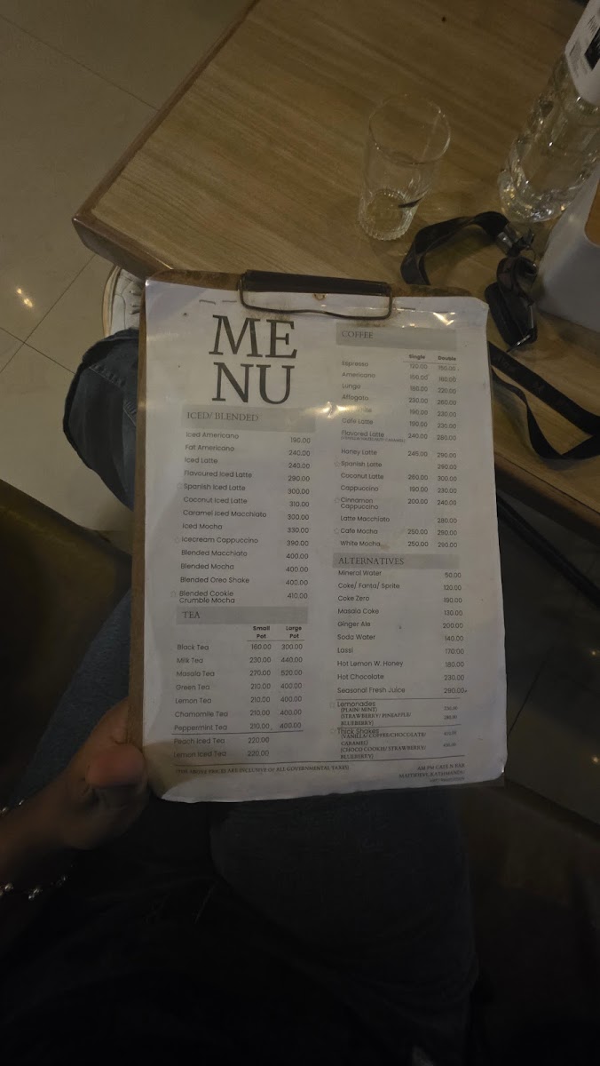 AmPm Cafe and Bar - 2