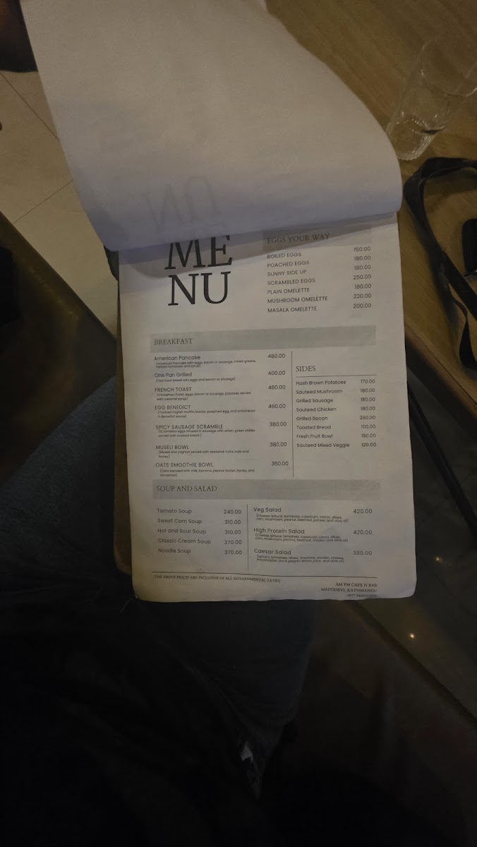 AmPm Cafe and Bar - 3