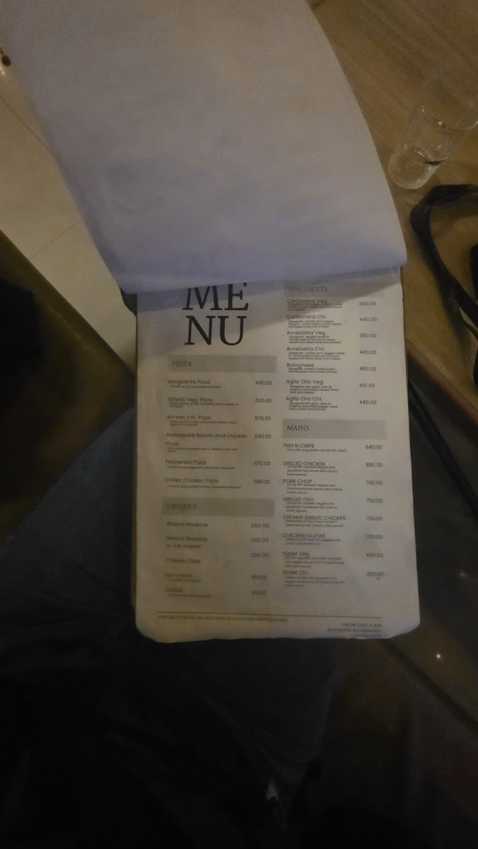 AmPm Cafe and Bar - 6