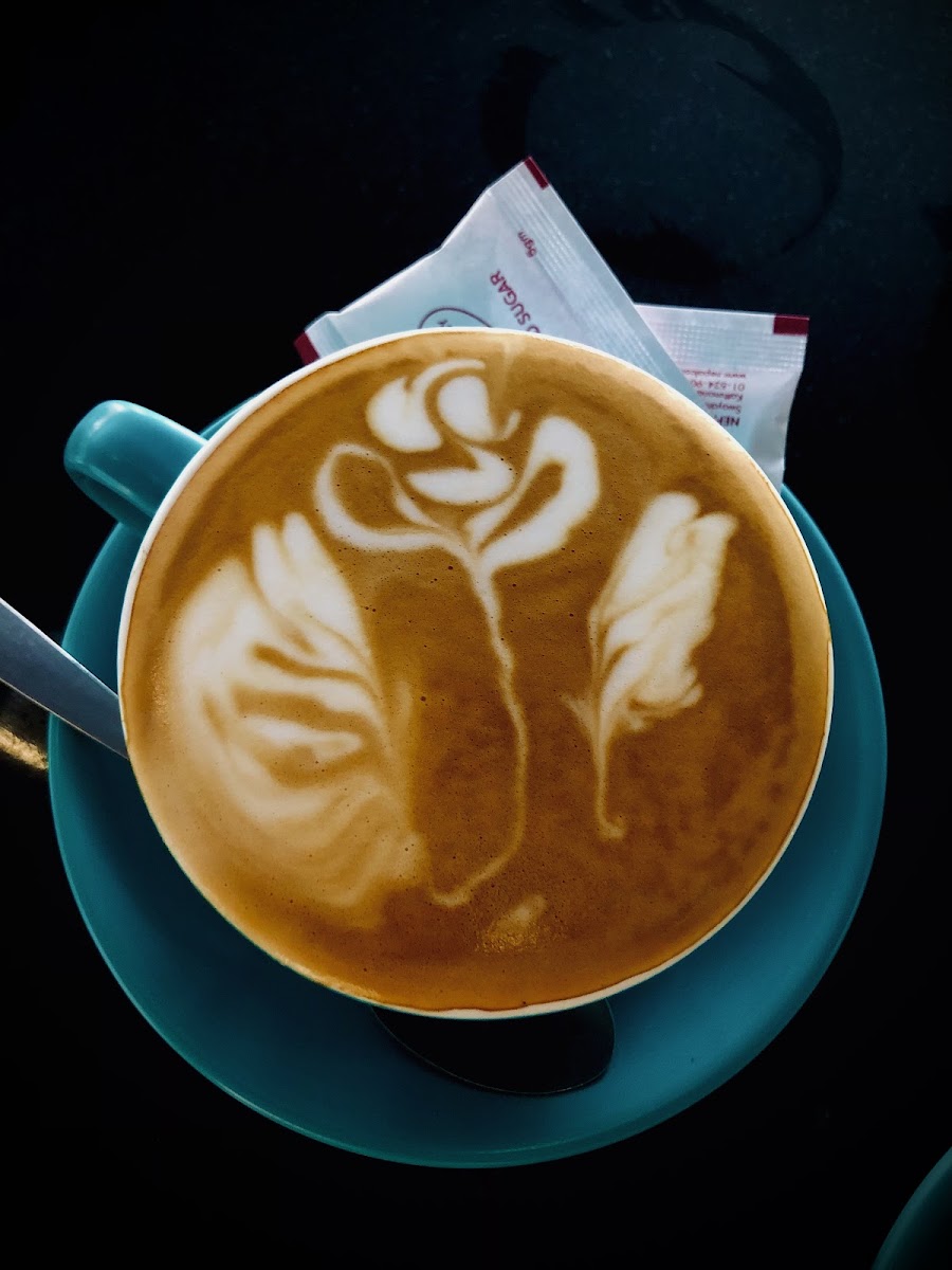 AmPm Cafe and Bar - 7