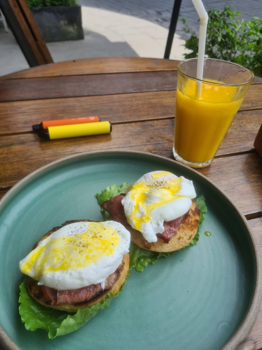 Coffeeterie Legian - 10