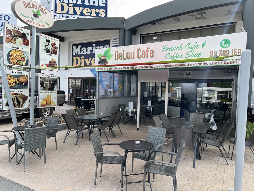 DeLou Cafe - Brunch Cafe & Coffee Shop