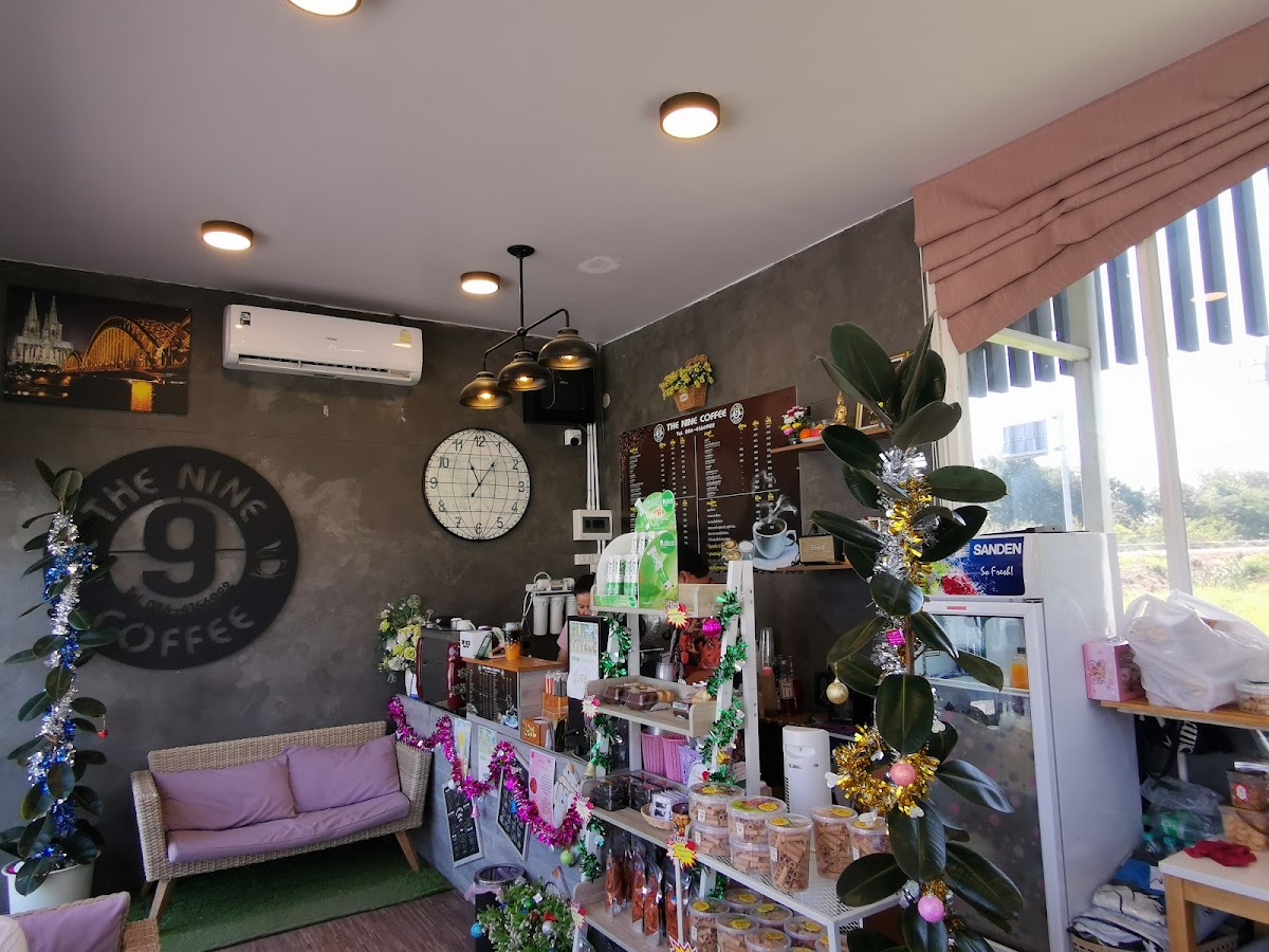 THE NINE COFFEE/เดอะไนน์คอฟฟี่