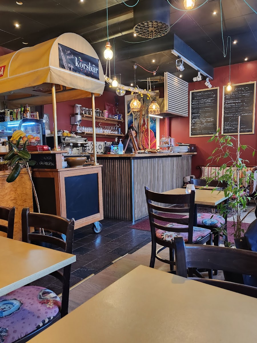 Körsbär kafé - creperie - 4