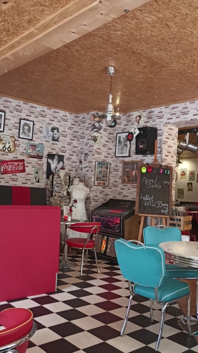 Classic Car & Café Aschendorf - 2