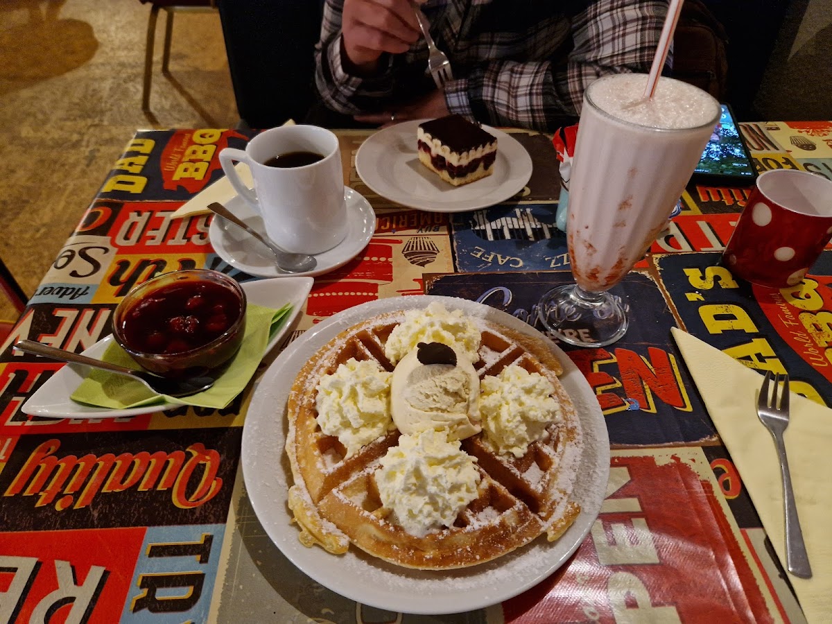 Classic Car & Café Aschendorf - 6