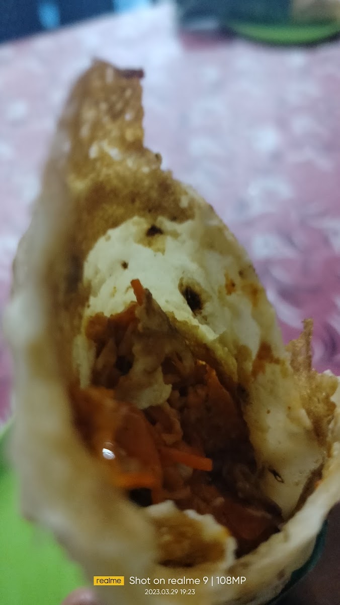 Golden Biscuit Cafe - 10