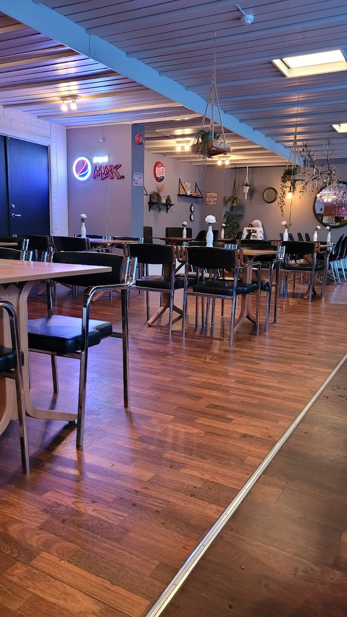 Centrum Kafe Kirkenes - 4