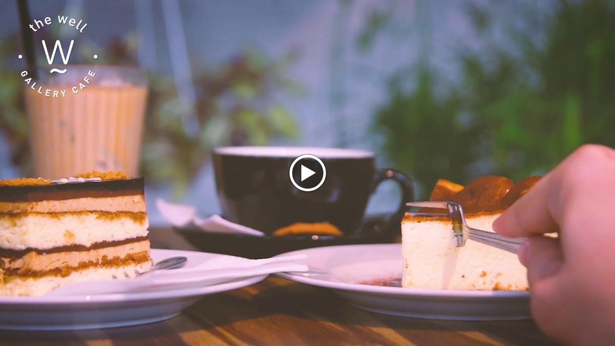 The Well Gallery Cafe - 10