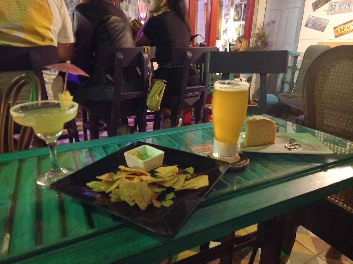 La Tarima Cafe Cultural - 10