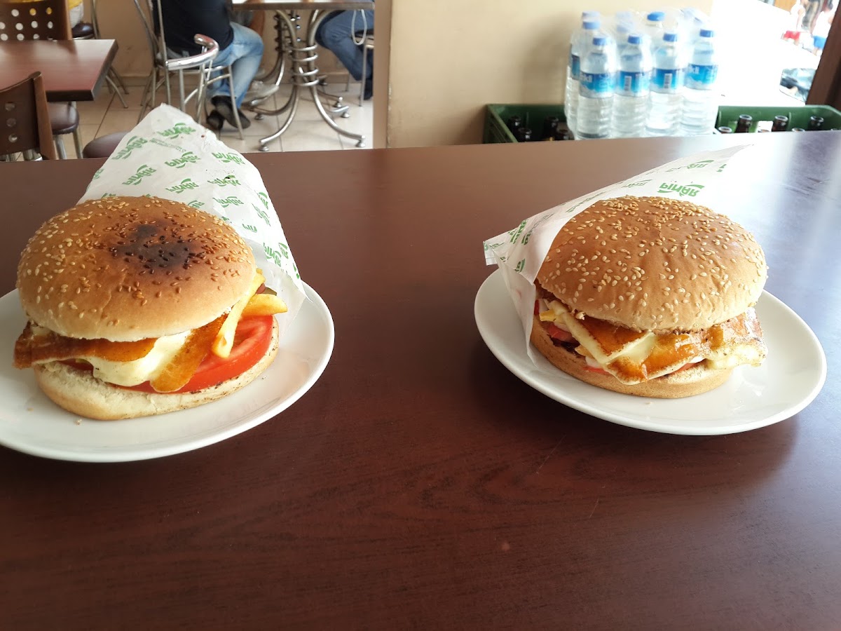 Manje Cafe & Fastfood