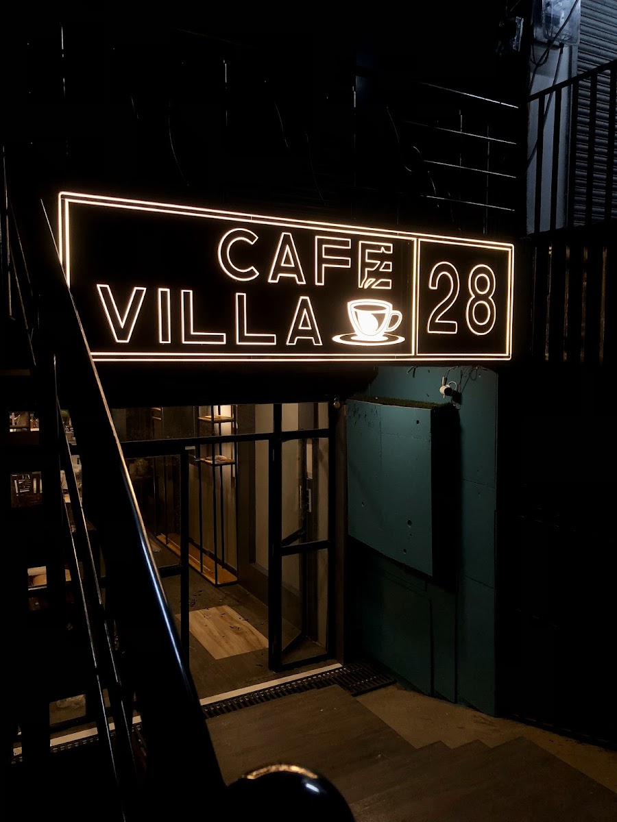 Cafe Villa 28