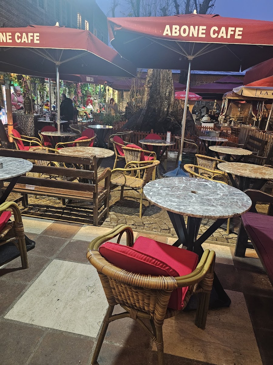 Kozahan Abone cafe
