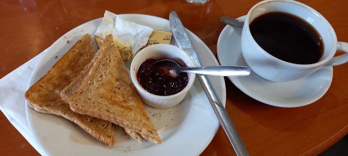 The Milk Barn Cafe - 7