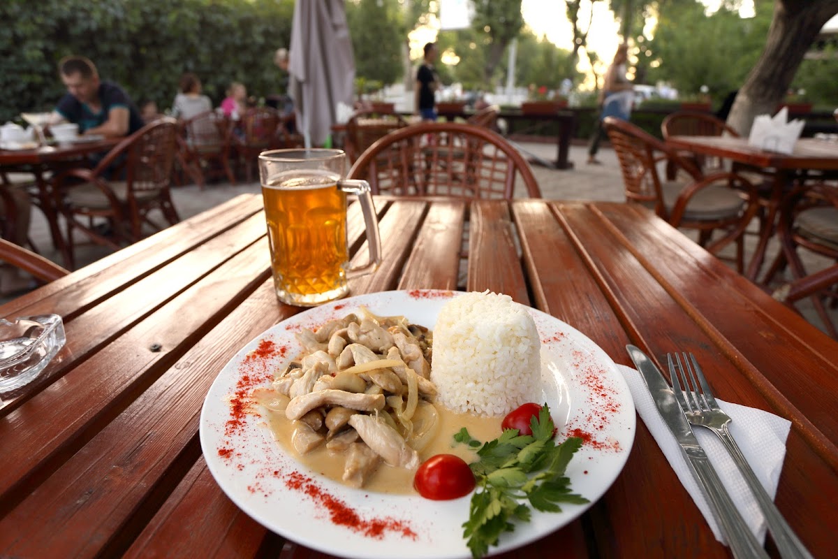 Traktir 'Chernaya Koshka' - 4